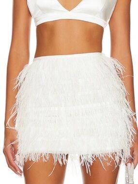 Lovers + Friends Moira Skirt in White Feathered Skirt Size XS, Brand New